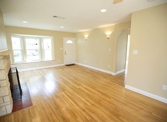 4th image of 4602 Shoal Creek Blvd