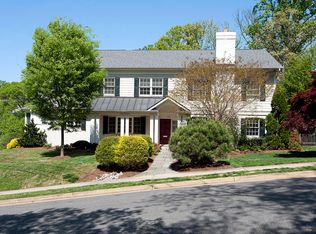 3400 N Venice St, Arlington, VA 22207