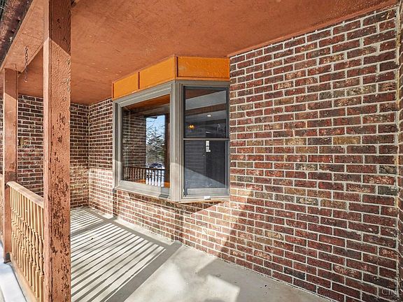 4th image of 208 Irvin Rd