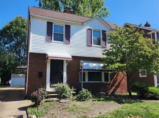 2203 Brockway Rd, University Heights, OH 44118