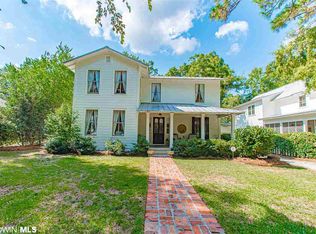 202 Grand Ave, Fairhope, AL 36532