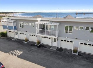 21 Beach St, Narragansett, RI 02882