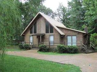 6906 Nell Dr, Pine Bluff, AR 71603