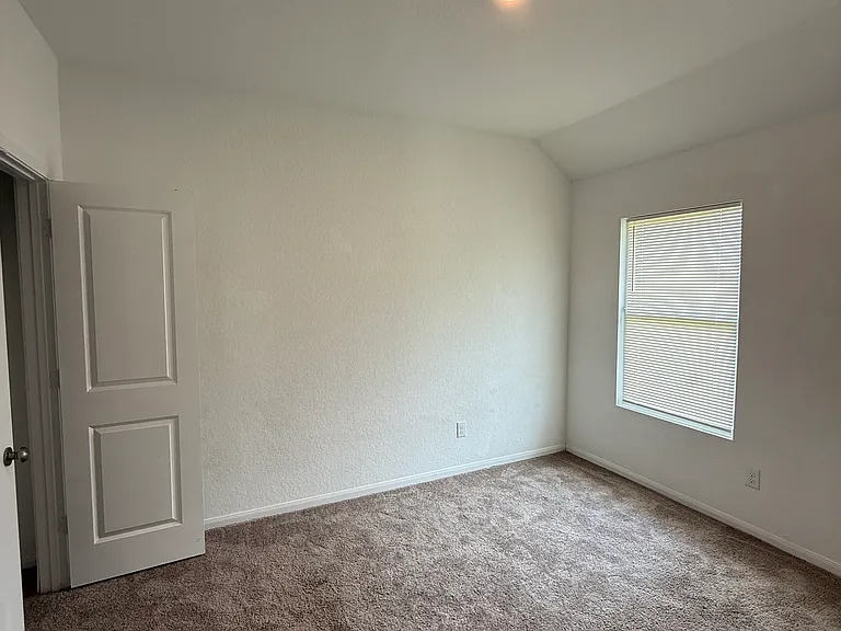 5907 Corsicana Cv — Photo 6