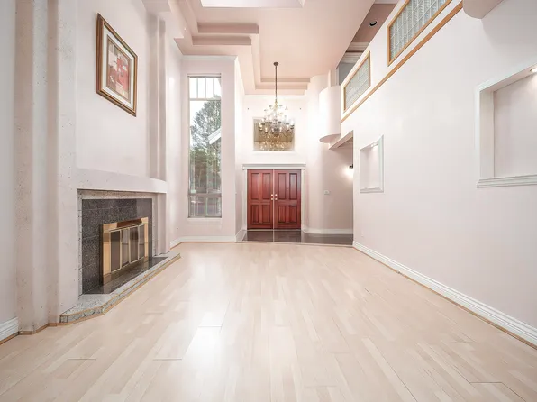 6195 Garrison Ct, Richmond, BC V7C 5S2