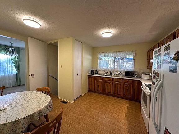 4th image of 7717 S 28th Ave
