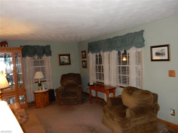 4th image of 4424 Norfolk Ave