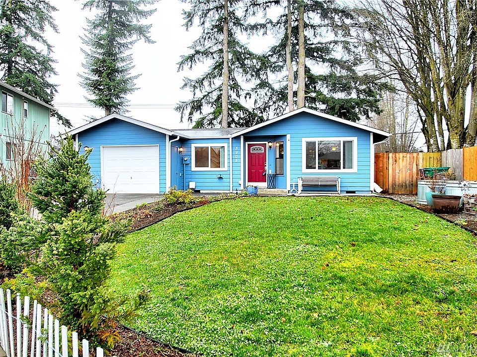 1st image of 5908 132nd Pl NE