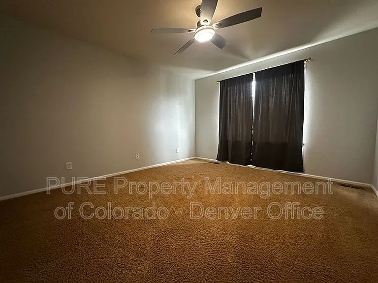 8602 Mallard Pl — Photo 11
