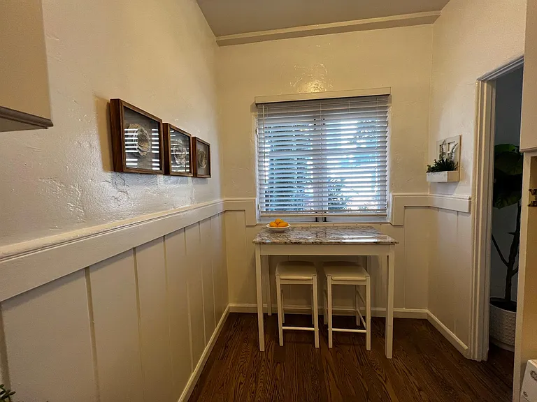 132 S Bedford Dr #105 — Photo 11