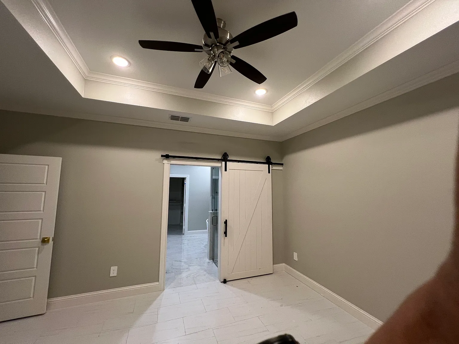 3 bed, 1800 sqft, $1,900 — Photo 3