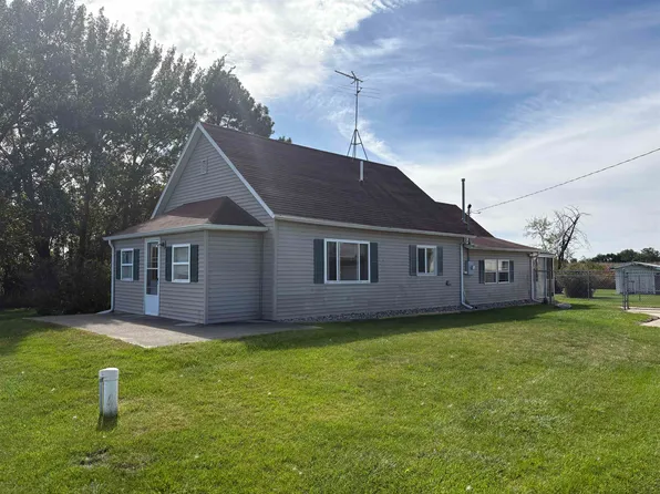 12034 Carr Rd, Saint Charles, MI 48655