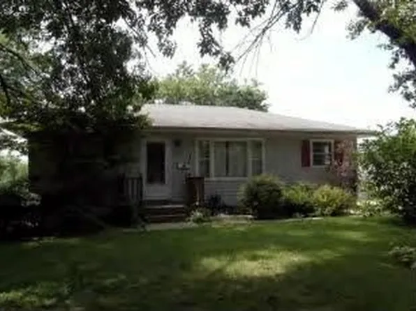 1085 N Westlawn Ave, Decatur, IL 62522