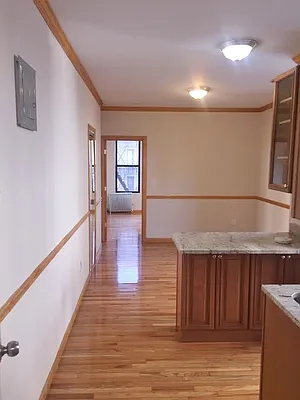 Rented by TZM Realty Properties | media 14