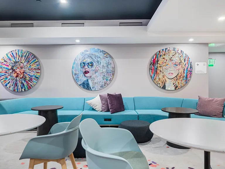 Building's Lounge