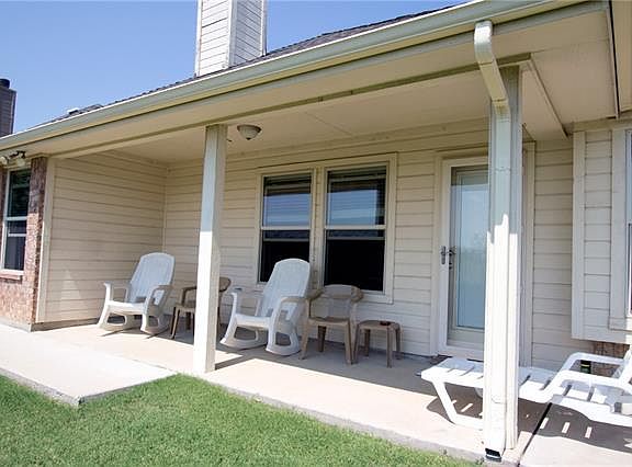 4th image of 1737 Colorado Dr