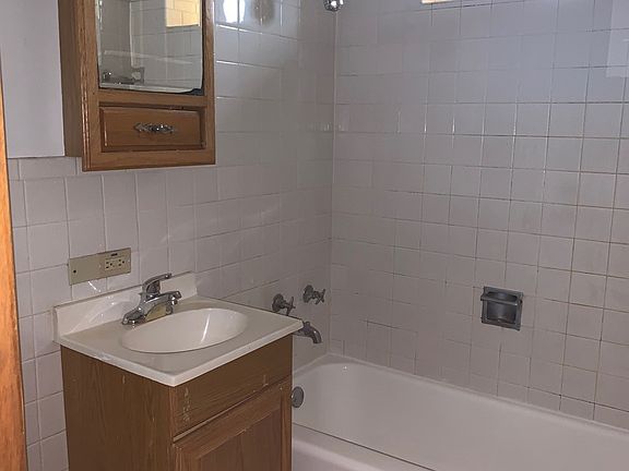 4th image of 12556 Fairview Ave APT 1E