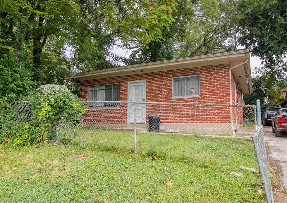 1st image of 4685 Rosalie St