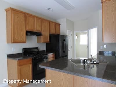 4th image of 3615 Perry Point