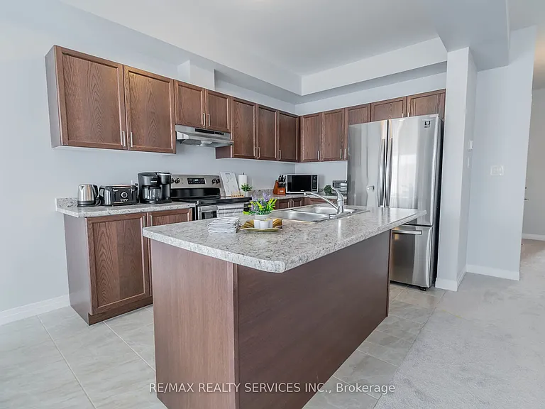 6763 Cropp St E — Photo 33