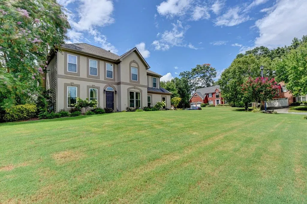 105 Spring Laurel Ct photo 1