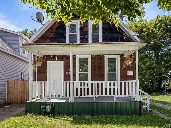 3rd image of 104 Pershing Ave