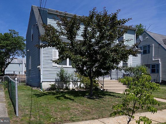 3rd image of 1159 Romano Ave