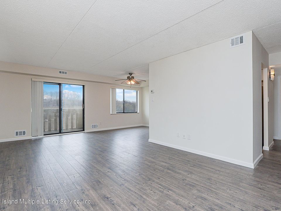 5 Windham Loop Staten Island NY Zillow