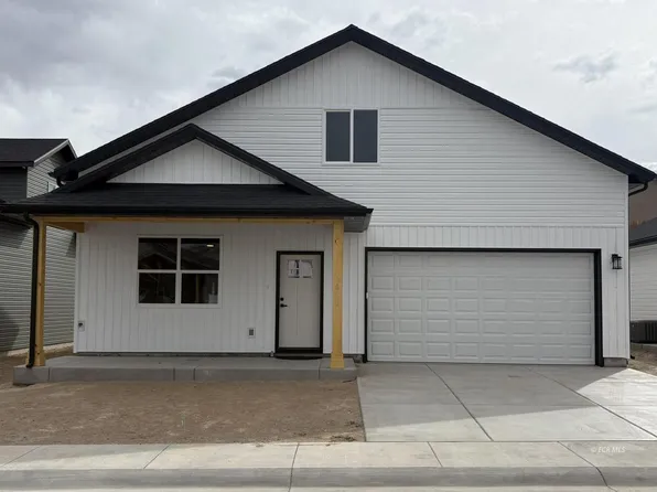 2625 Platinum Dr, Elko, NV 89801