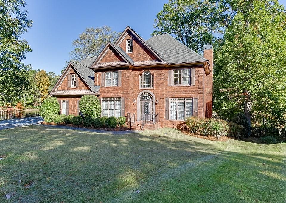 1st image of 1450 Woodland Lake Dr