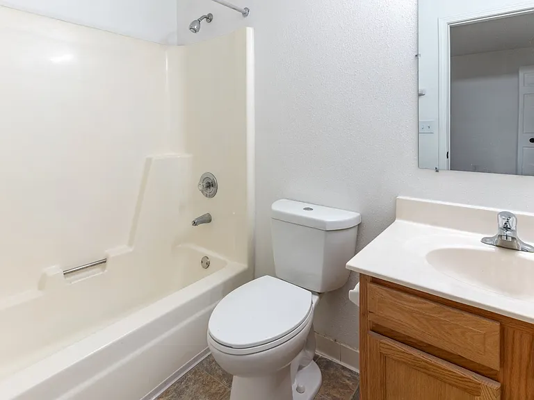 Tymberwood Trace Apartments — Photo 21