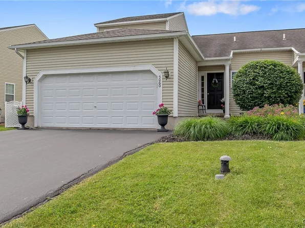 5060 Revolutionary Path, Liverpool, NY 13088