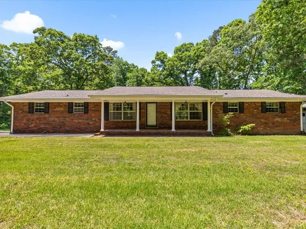 4240 Hopewell Dr NW, Cleveland, TN 37312