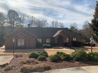 109 Oakmonte Cir, Greenwood, SC 29649