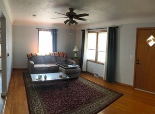 312 E 1st St, Solon, IA 52333
