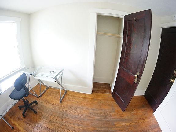 5th image of 442 Congress Ave #442