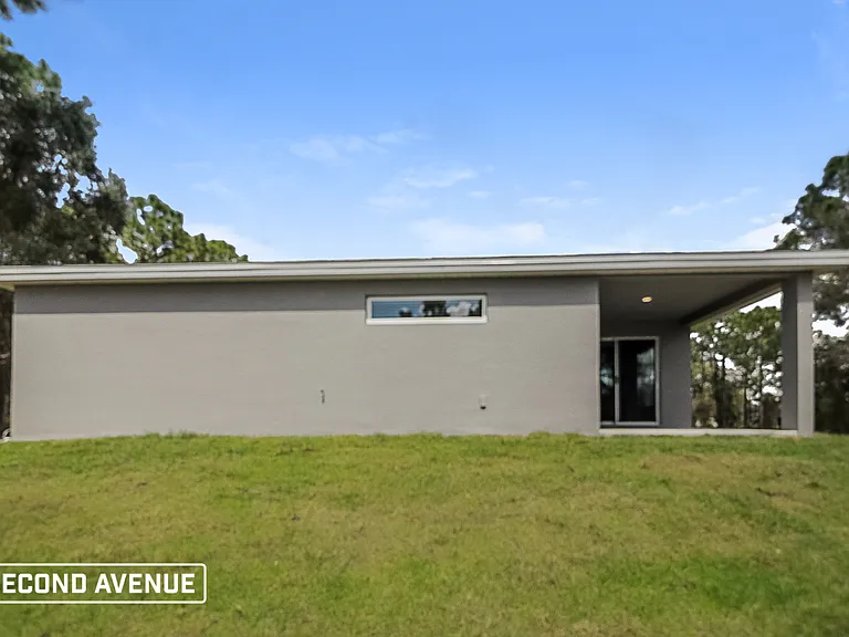 438 Reading St — Photo 15
