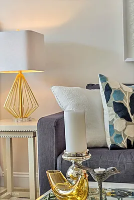 Sold by Corcoran | media 19