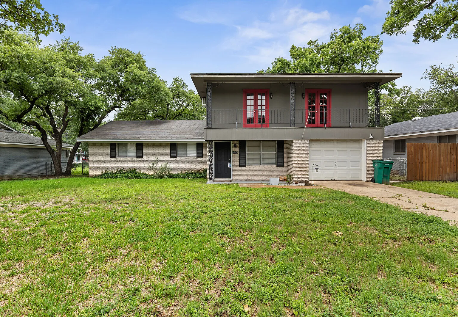 326 South Barbara Street - 1 — Photo 1