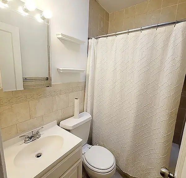 226 E 59th St #5W — Photo 10