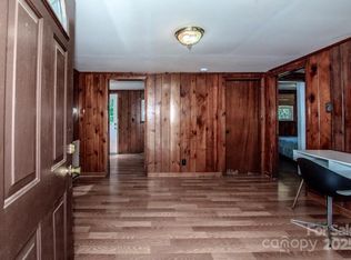 809 N Mulberry St, Statesville, NC 28677