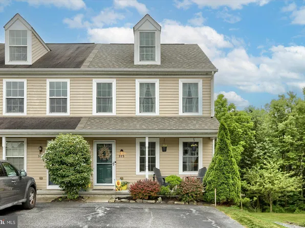 323 Buckley Dr, Harrisburg, PA 17112