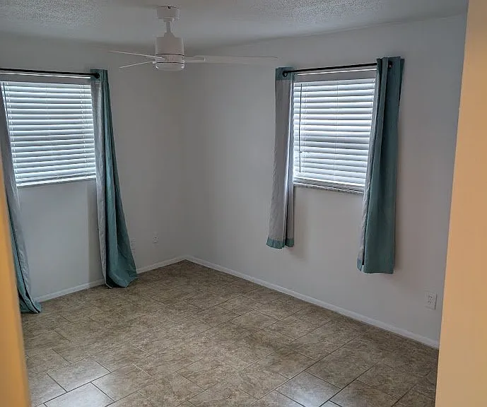411 Marjon Ave #411 MARJON AVE — Photo 8