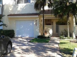 9767 NW 44th Ter, Doral, FL 33178