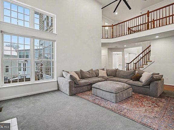 3rd image of 19201 Buna St