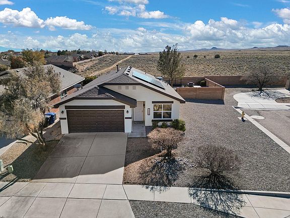 3rd image of 7920 Carrizo Rd NW