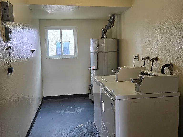11872 Garden Grove Blvd #2 — Photo 21