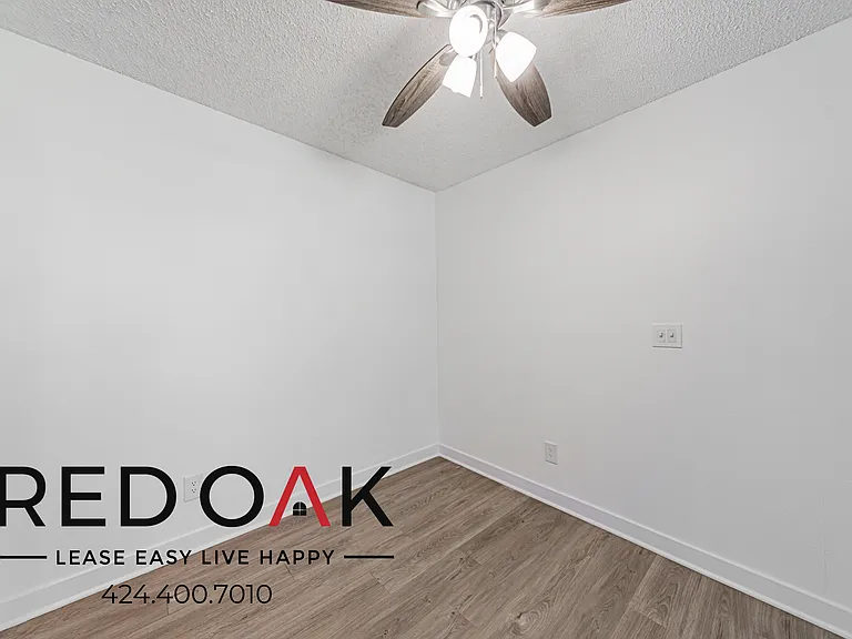 8309 Cedros Ave #314 — Photo 7