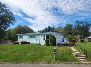 725 E Hillcrest Ave, New Castle, PA 16105