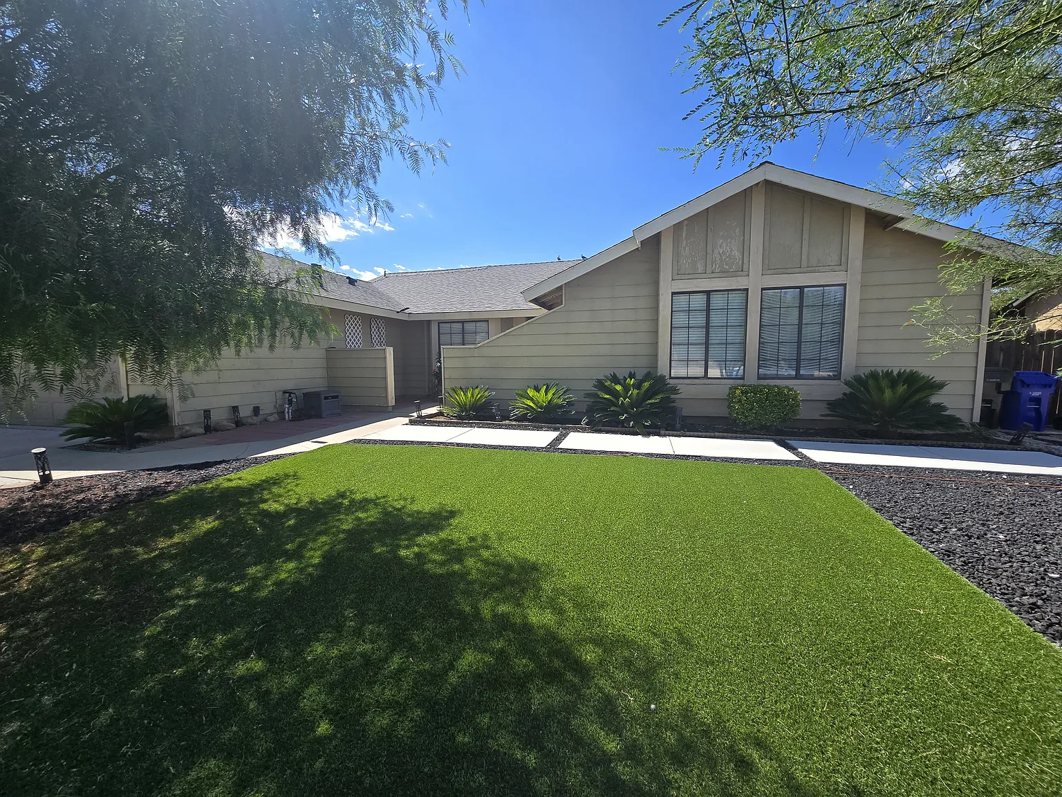 4 bed, 1829 sqft, $2,900 — Photo 4